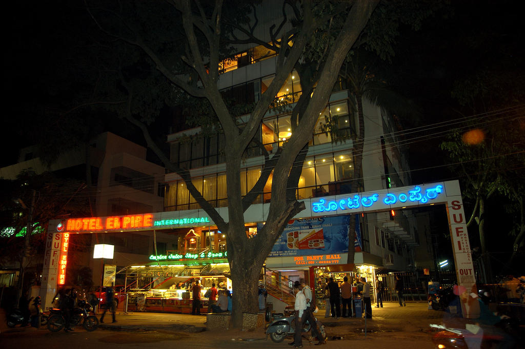 科尔芒加拉帝国国际酒店 班加罗尔 外观 照片