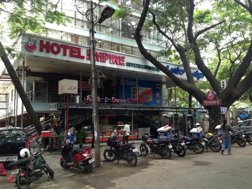 科尔芒加拉帝国国际酒店 班加罗尔 外观 照片